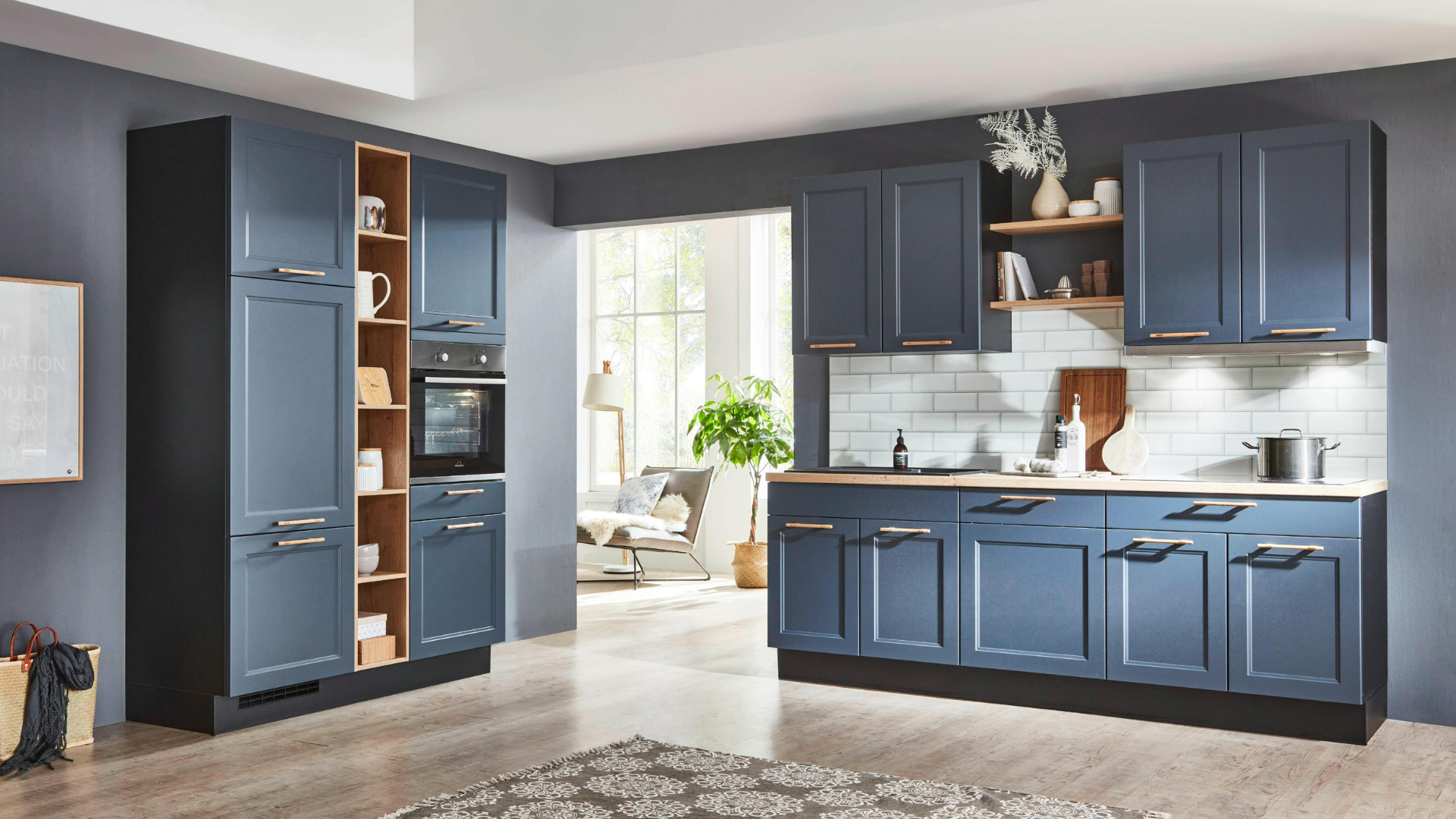 BM-VAN-CORTLAND-BLUE-KITCHEN-CABINET-PAINT.png