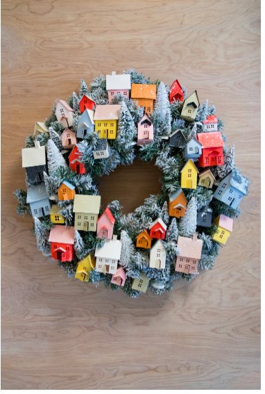 DIY-Paper-Village-Wreath--deliacreats.com.png