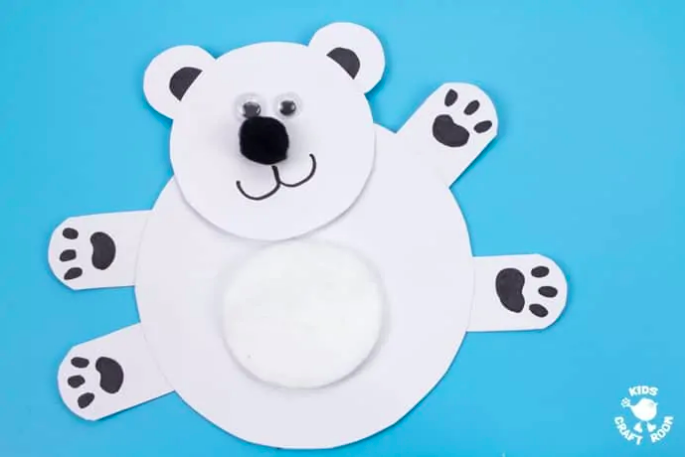 Moving Polar Bear