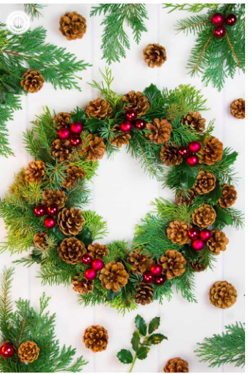 Pinecone-Wreath--countryhillcottage.com.png