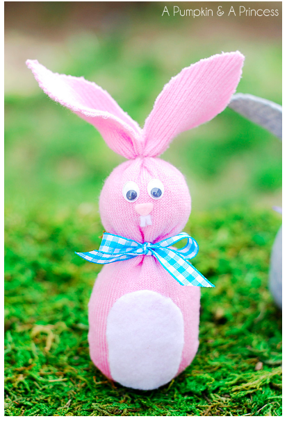 cc--Sock-Bunny--apumpkinndaprincess.com.png