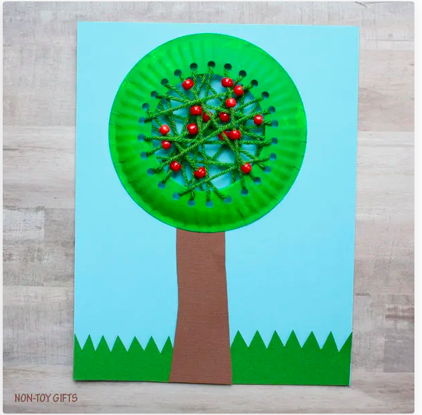 cc--fall--paper-plate-apple-tree--nontoygifts.com.png