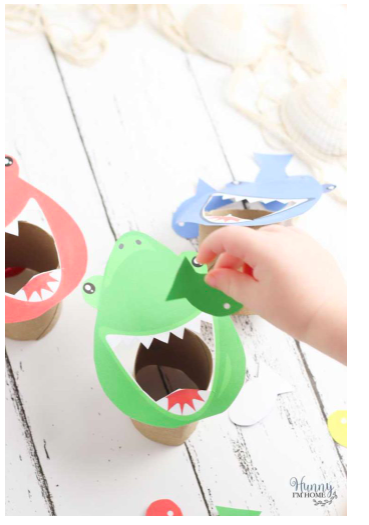 cc--shark-color-sorting-game--hunnyimhomediy.com.png