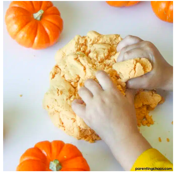 cc--t-pumpkin-playdough--parentingchaos.com.png cc--t-pumpkin-playdough--parentingchaos.com.png