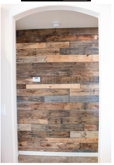diy--Pallet-Wall--addicted2diy.com.png