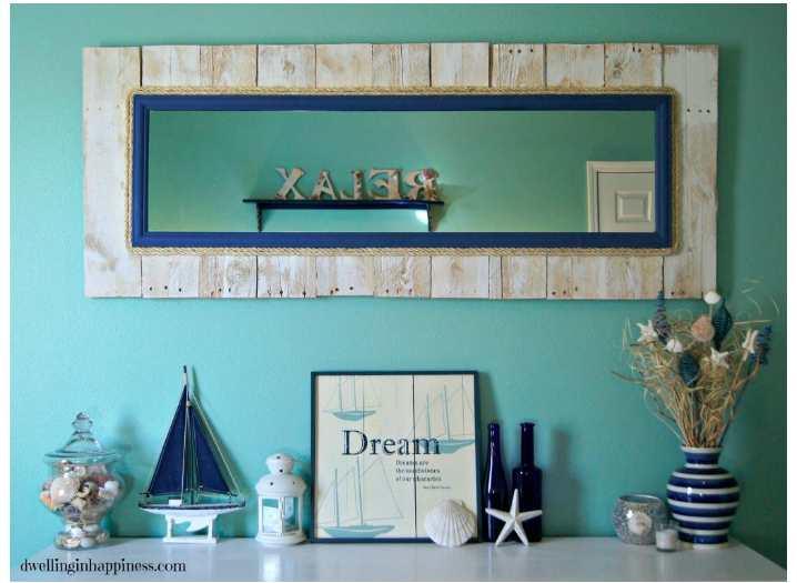 diy--Pallets--Coastal-Pallet-Mirror--dwellinginhappiness.com.png