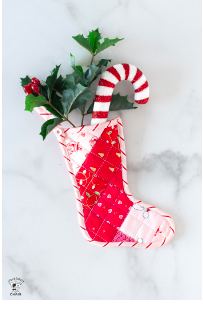 diy--ch--quilted-mini-stockings--polkadotchair.com.png diy--ch--quilted-mini-stockings--polkadotchair.com.png