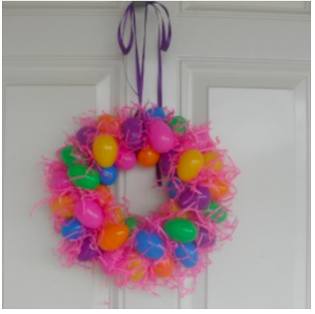 diy--e--plastic-egg-wreath--creativehomemaking.com.png