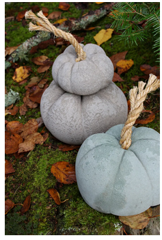 diy--f--concrete-pumpkins--danslelakehouse.com.png