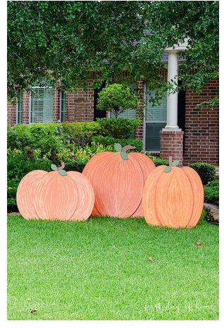 diy--f--wood-pumpkins--firstdayofhome.com.png