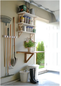 diy--garage-org--garden-station--mallardvillemanor.com.png