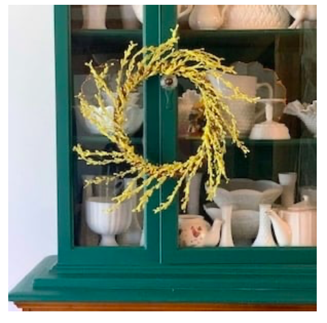 diy--s--ds-yellow-wreaths--therootsofthehome.com.png