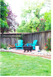 diy--sp--corner-patio--lovelyindeed.com.png