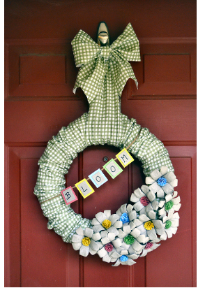 diy--sp--egg-carton-wreath--adictedtodecorating.com.png diy--sp--egg-carton-wreath--adictedtodecorating.com.png