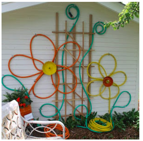 diy--sp--flower-garden-hose-design--hammersandhighheels.com.png
