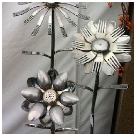 diy--sp--flower-spoon-garden-art--sourceunknown.png