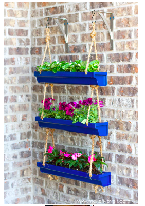 diy--sp--hnging-gutter--makeitandloveit.com.png diy--sp--hnging-gutter--makeitandloveit.com.png