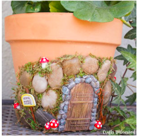 diy--sp--magical-fairy-house-planter--craftsunleashed.com.png