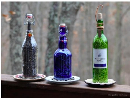 diy--sp--wine-bottle-birdfeeders--thegardenroofcoop.com.png