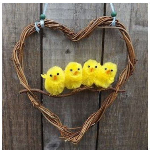 diy--spring--chick-heart-wreath--sourceunknown.png