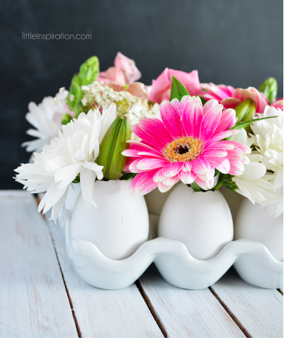 diy--spring--eggshell-flowers--littleinspiration.com.png