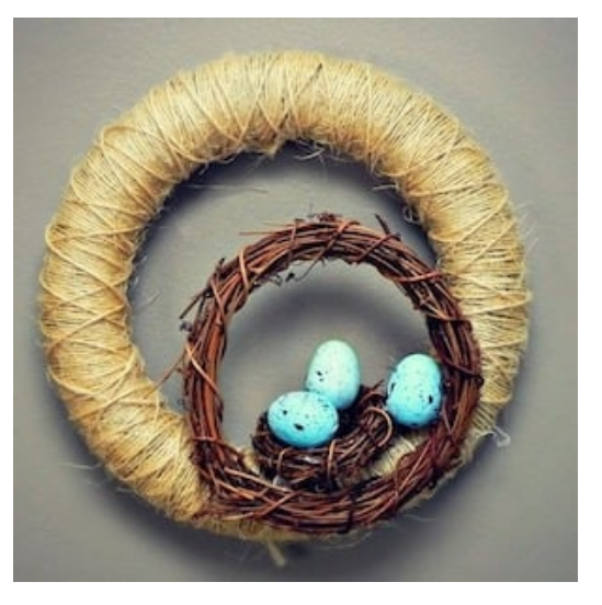 diy--spring--nest-wreath--madincrafts.com.png