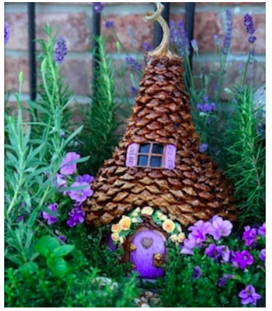 diy--spring--pinecone-roof-house--alittlefurinthepaint.com.png