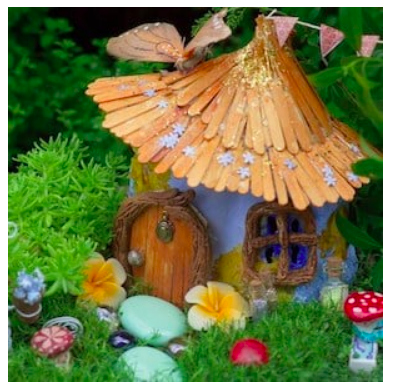 diy--spring--posicle-stick-roof-house--themagiconion.com.png