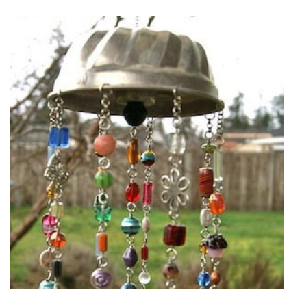 diy--spring--wind-chimes--afunkymobile.com.png
