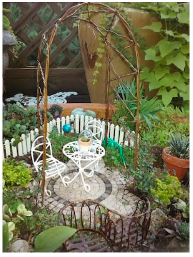 diy--spring-garden-patio-furniure--625CruseAvenue.com.png