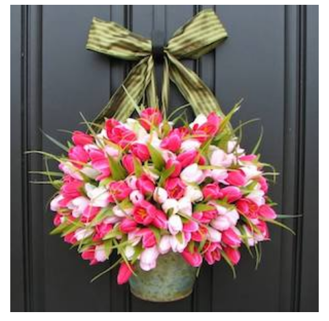 diy-spring-wreath-galvanized-bucket--source-unknown.png