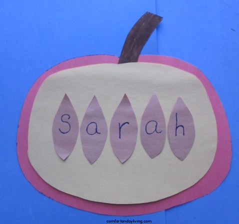 Apple-Seed-Name-3.JPG Apple-Seed-Name-3.JPG