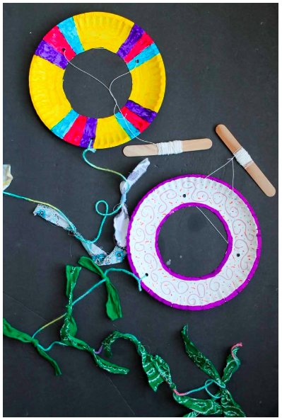 cc--Outdoor--Kite--thecountrychiccottage.com.png
