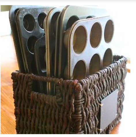 diy--dso--bakeware-storage-basket--sourcunknown.png diy--dso--bakeware-storage-basket--sourcunknown.png