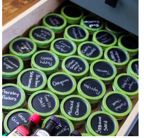 diy--dso--spice-drawer-org--brightgreendoor.com.png