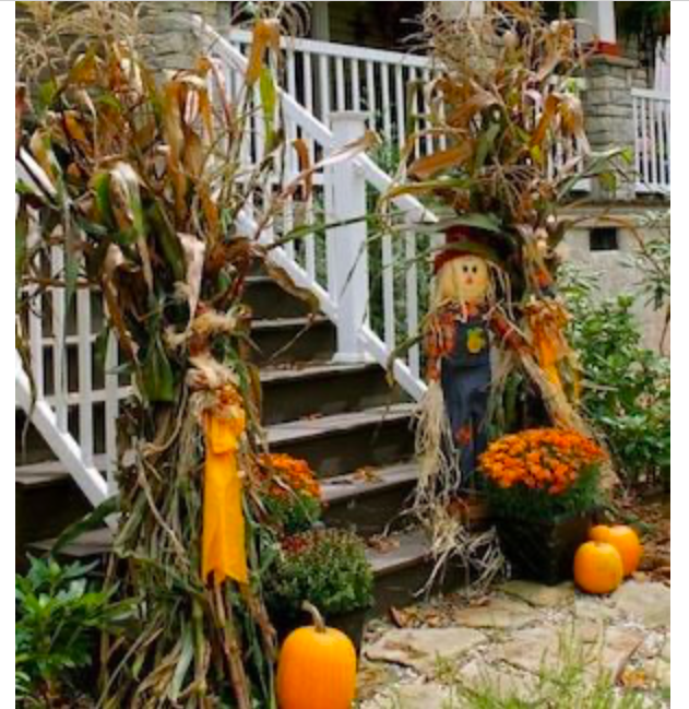 diy--f--corn-stalks-stair-rails--sourceunknown.png