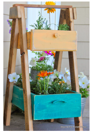 diy--sp--upcycled--beyondthepickketfence.com.png