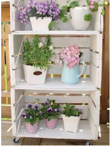 diy--spring--crate-flower-display--sourcubknown.png
