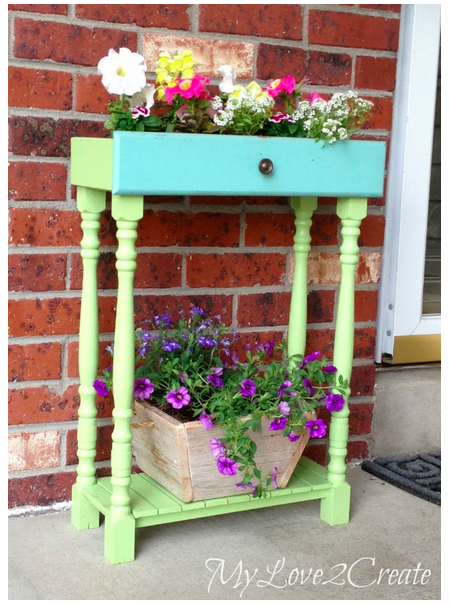 diy--spring--drawer-planters--mylove2create.com.png