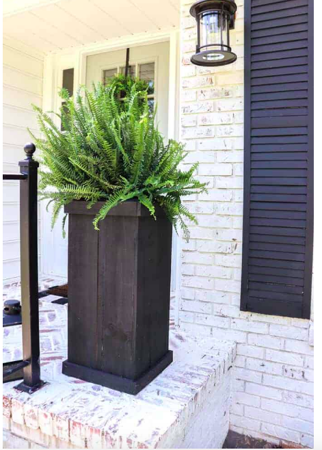 diy--spring--farmhouse-planter--notinggrace.com.png