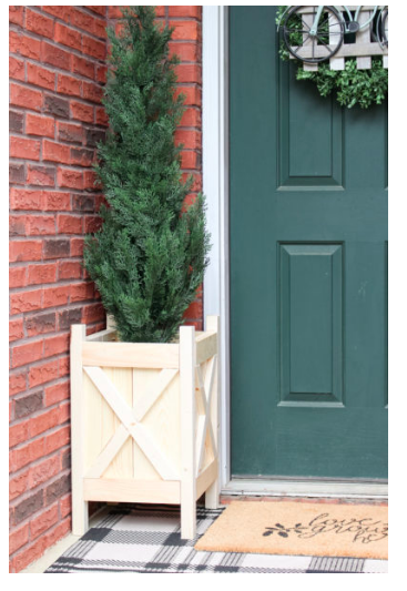 diy--spring--farmhouse-planter--theturquoisehom.com.png