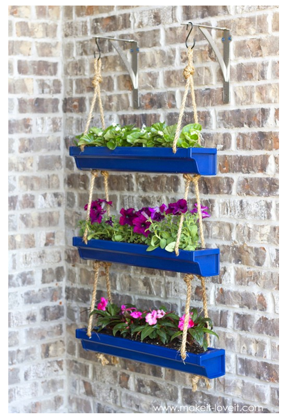 diy--spring--rain-gutter-planter--make-it-love-it.com.png