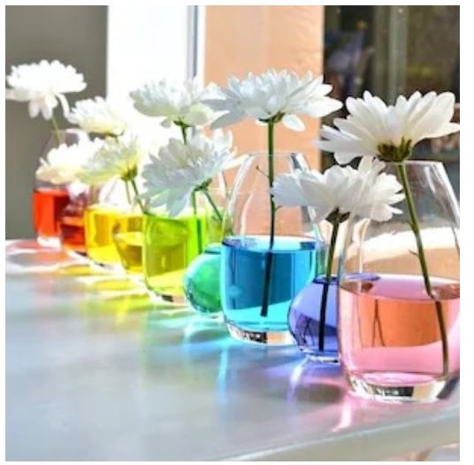 diy--spring--rainbow-centerpiece--paperyandcakery.com.png